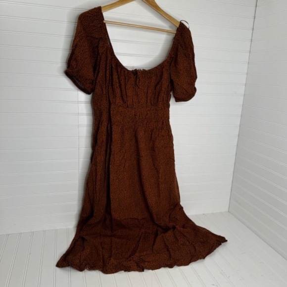 NWT You + All Brown Geo Midi Dress Short Sleeve Ruched Bust US 14 - Picture 3 of 11